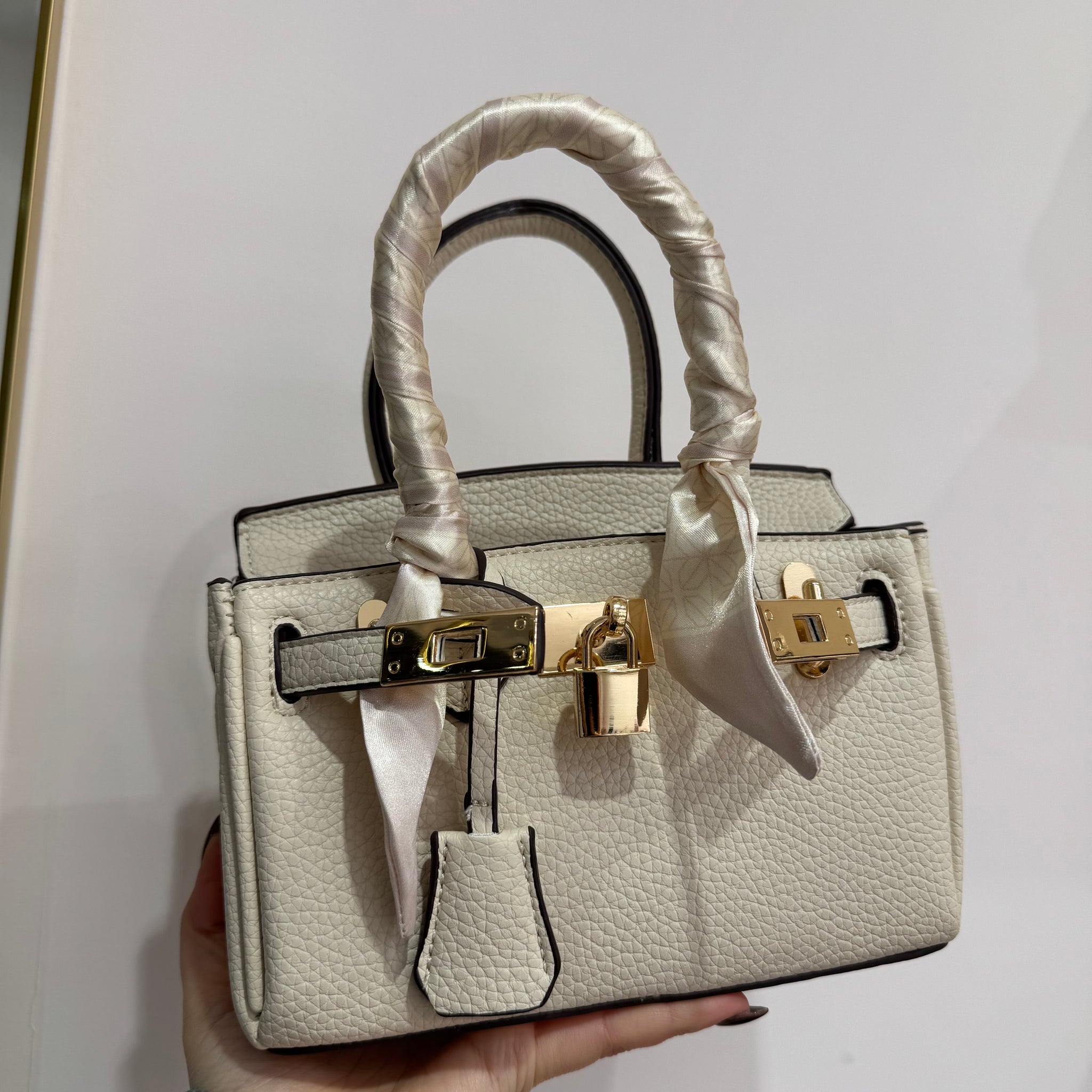 Borsa Jane S