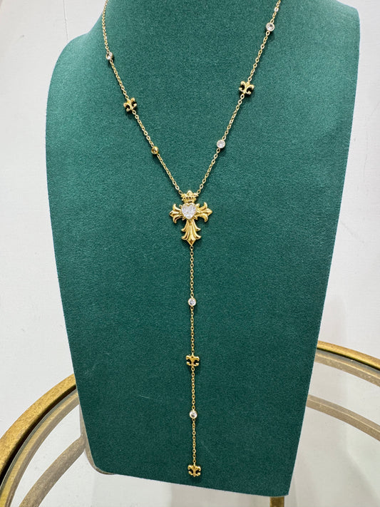 Collana Croce Gotica